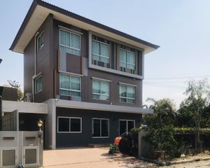 For Sale or Rent 5 Beds House in Bang Bua Thong, Nonthaburi, Thailand