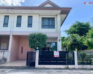 For Sale 3 Beds House in Si Racha, Chonburi, Thailand