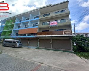 For Sale 6 Beds Retail Space in Pluak Daeng, Rayong, Thailand