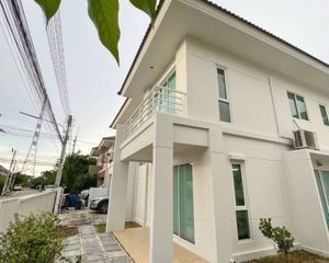 For Sale or Rent 3 Beds House in Mueang Chon Buri, Chonburi, Thailand
