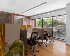 For Rent Office 30 sqm in Mueang Chiang Mai, Chiang Mai, Thailand
