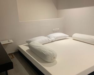 For Rent 1 Bed Condo in Phaya Thai, Bangkok, Thailand