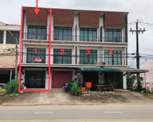 For Sale Retail Space 192 sqm in Mueang Chumphon, Chumphon, Thailand