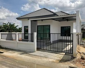 For Sale 2 Beds House in Mueang Phitsanulok, Phitsanulok, Thailand