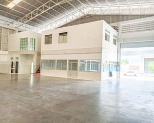 For Rent Warehouse 1,575 sqm in Mueang Samut Prakan, Samut Prakan, Thailand
