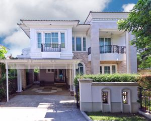 For Sale 3 Beds House in Phasi Charoen, Bangkok, Thailand