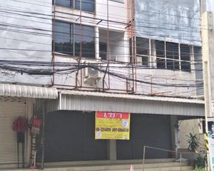 For Rent Retail Space 120.8 sqm in Mueang Lampang, Lampang, Thailand
