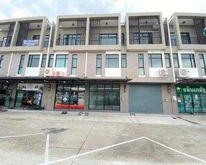 For Rent Retail Space 18 sqm in Khlong Luang, Pathum Thani, Thailand