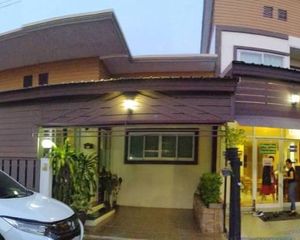 For Sale Hotel 344 sqm in Mueang Chiang Rai, Chiang Rai, Thailand