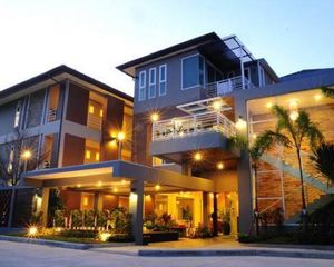 For Sale Hotel 1,000 sqm in Thalang, Phuket, Thailand