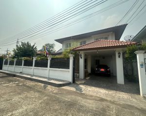 For Sale 3 Beds House in Mueang Nonthaburi, Nonthaburi, Thailand