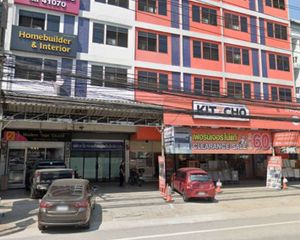 For Rent Retail Space 100 sqm in Bang Na, Bangkok, Thailand