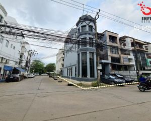 For Sale 2 Beds Office in Mueang Chanthaburi, Chanthaburi, Thailand