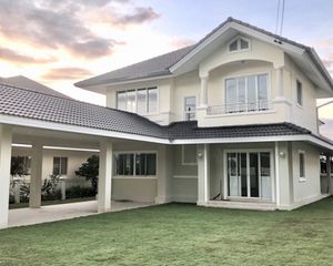 For Sale 4 Beds House in Doi Saket, Chiang Mai, Thailand
