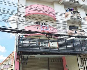 For Sale or Rent 4 Beds Retail Space in Si Racha, Chonburi, Thailand