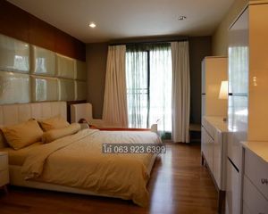For Rent 2 Beds Condo in Huai Khwang, Bangkok, Thailand