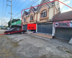 For Sale Retail Space in Ban Hong, Lamphun, Thailand