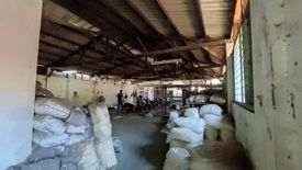 Gudang dan pabrik dijual dengan  di Karangpilang, Jawa Timur