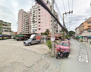 For Sale Land 1,828 sqm in Phaya Thai, Bangkok, Thailand