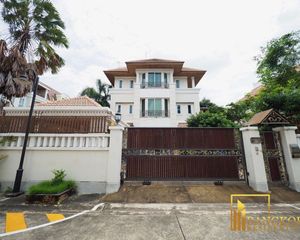 For Sale or Rent 4 Beds House in Bang Kho Laem, Bangkok, Thailand