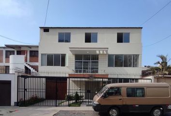 Casa en alquiler Calle Luiggi Barsato, San Borja, Lima, Perú