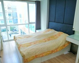 For Sale 1 Bed Condo in Huai Khwang, Bangkok, Thailand