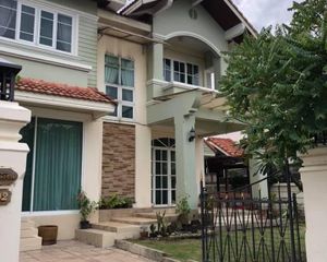 For Rent 3 Beds House in Bang Kapi, Bangkok, Thailand