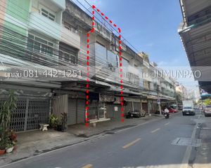 For Sale 8 Beds Office in Phra Khanong, Bangkok, Thailand