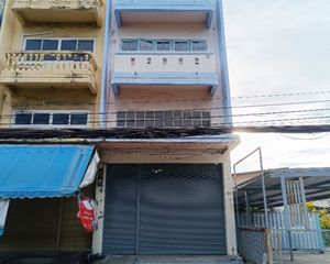 For Sale 4 Beds Retail Space in Phra Khanong, Bangkok, Thailand