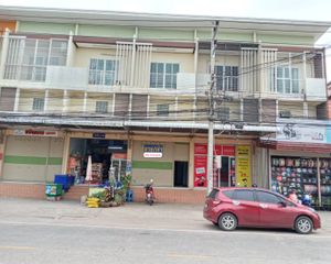For Rent 2 Beds Retail Space in Mueang Nakhon Ratchasima, Nakhon Ratchasima, Thailand
