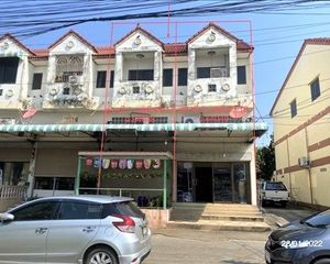 For Sale 4 Beds Retail Space in Mueang Phetchabun, Phetchabun, Thailand