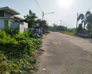 For Sale Land 240 sqm in Mueang Nakhon Si Thammarat, Nakhon Si Thammarat, Thailand