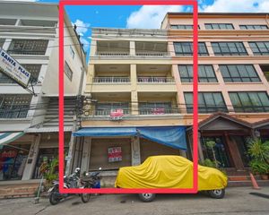 For Sale 6 Beds Retail Space in Bang Lamung, Chonburi, Thailand