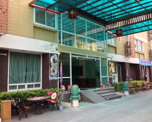 For Sale Hotel 6,448 sqm in Lat Krabang, Bangkok, Thailand