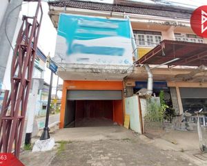 For Sale 1 Bed Retail Space in Chonnabot, Khon Kaen, Thailand