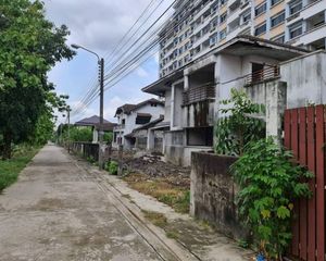 For Sale Land 1,400 sqm in Bang Na, Bangkok, Thailand