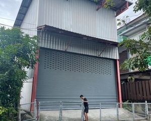 For Rent Warehouse 400 sqm in Bang Khun Thian, Bangkok, Thailand