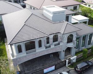 For Sale 6 Beds House in Thawi Watthana, Bangkok, Thailand