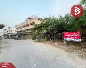For Sale Land 6,000 sqm in Mueang Nakhon Pathom, Nakhon Pathom, Thailand