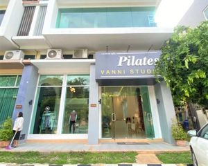For Sale Retail Space 128 sqm in Mueang Chiang Mai, Chiang Mai, Thailand