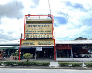 For Sale 4 Beds Retail Space in Mueang Rayong, Rayong, Thailand