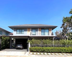 For Sale 4 Beds House in Ban Pho, Chachoengsao, Thailand