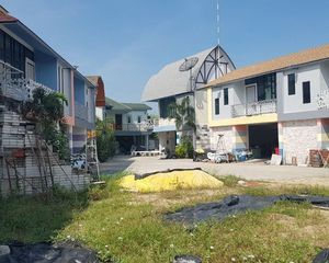 For Sale 10 Beds Hotel in Bang Lamung, Chonburi, Thailand
