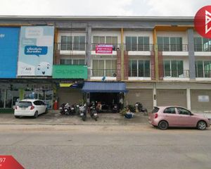 For Sale Retail Space 74.4 sqm in Pluak Daeng, Rayong, Thailand