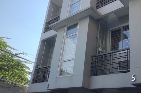 3 Bedroom Townhouse for sale in Kabayanan, Metro Manila