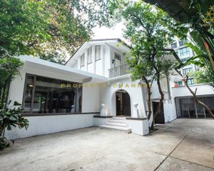 For Rent 3 Beds House in Pathum Wan, Bangkok, Thailand