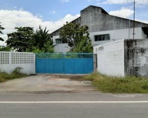 For Sale Office 16,000 sqm in Bang Khla, Chachoengsao, Thailand