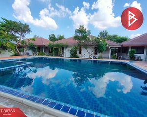 For Sale Hotel 17,600 sqm in Mueang Nakhon Sawan, Nakhon Sawan, Thailand