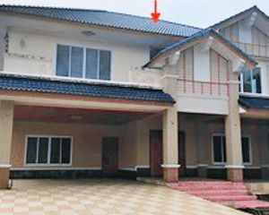 For Sale 5 Beds House in Mueang Chumphon, Chumphon, Thailand