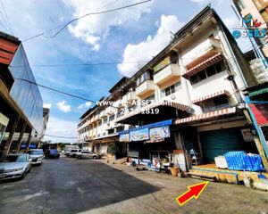 For Sale Retail Space 160 sqm in Phutthamonthon, Nakhon Pathom, Thailand
